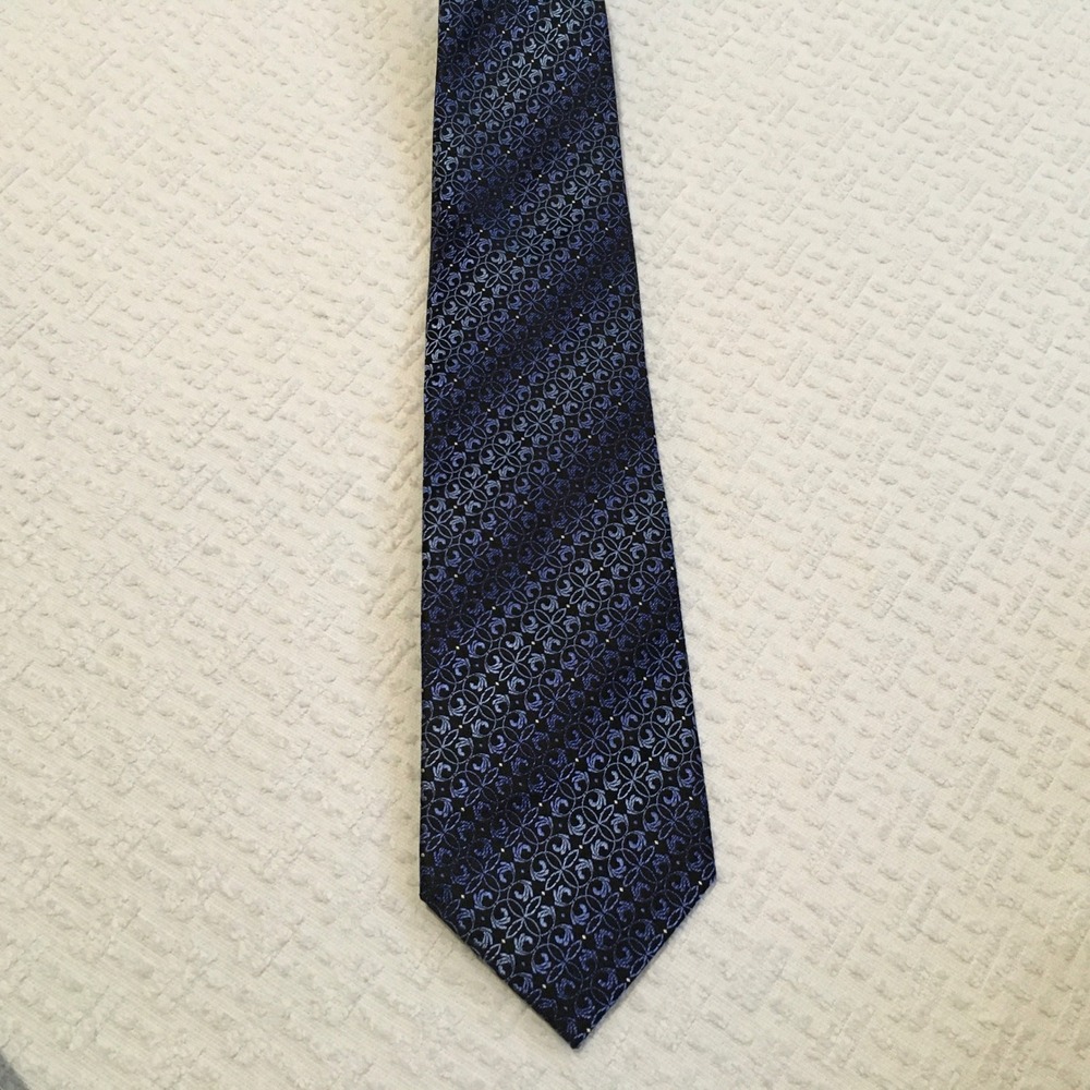 Van Heusen Men's Silk Blend Necktie Blue Geometric Pattern Formal Business‎